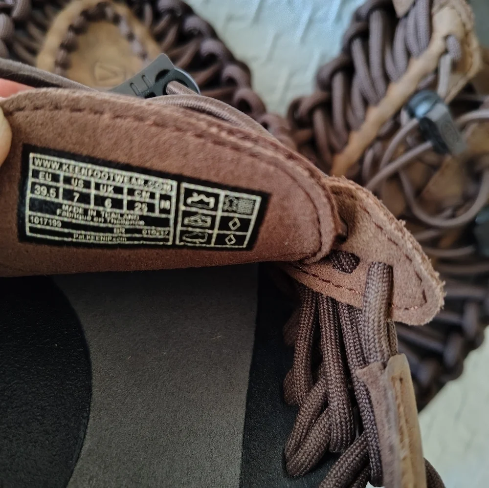 KEEN Men's Brown Sandals Size 7